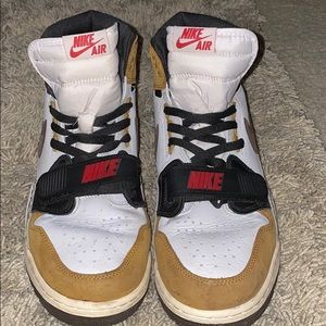 Jordan Legacy 312